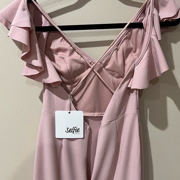 Selfie Leslie Ruffled Blush MIDI Dress - Picture 2 of 6